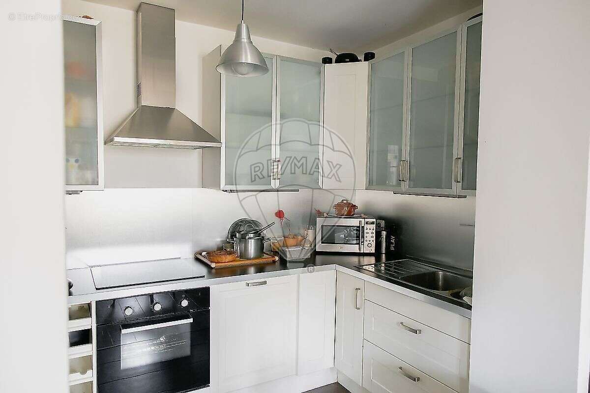 Appartement à MARSEILLE-2E