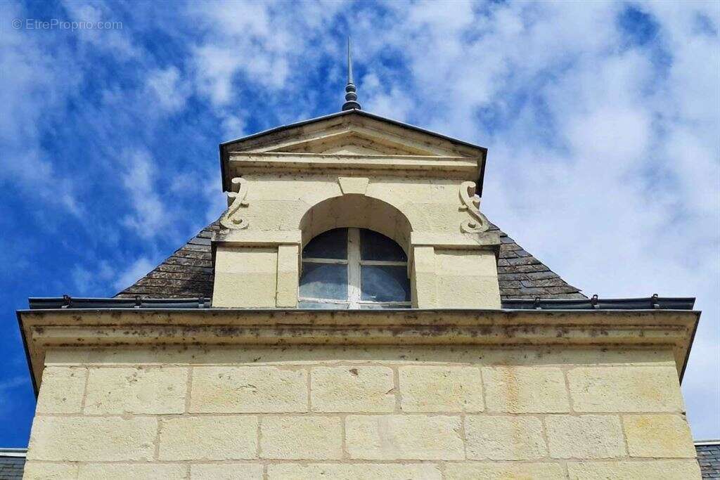 Maison à BEAUMONT-EN-VERON