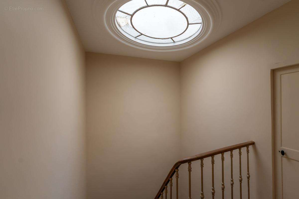 Maison 421 m² à Puiseaux  - photo 22