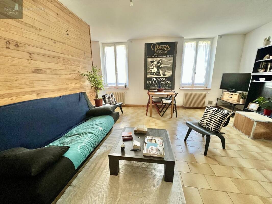 Maison à VILLEFRANCHE-DE-ROUERGUE