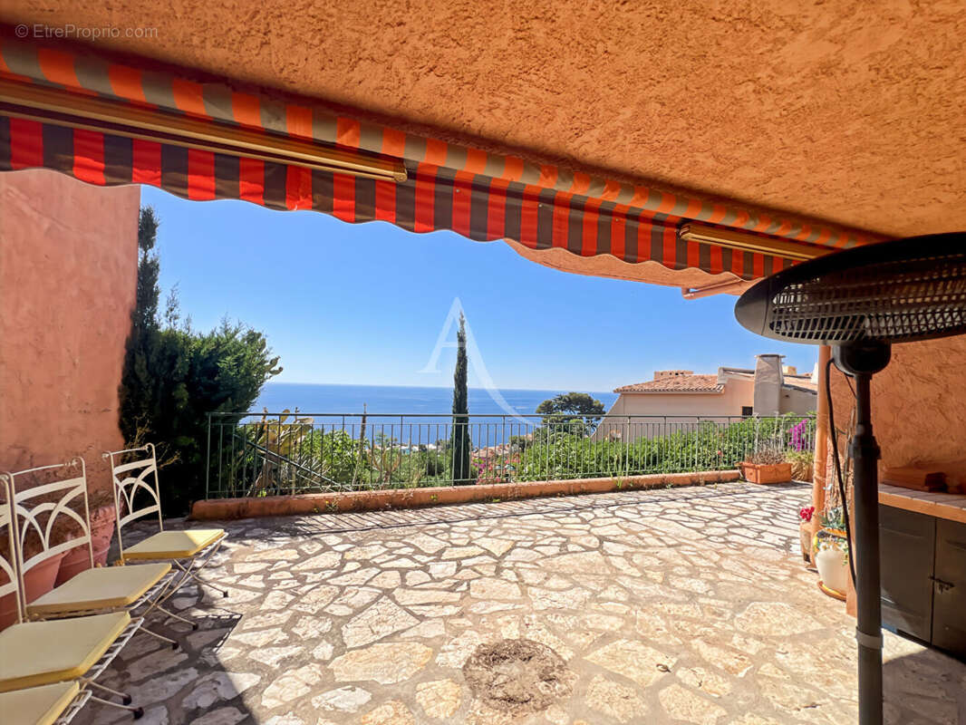 Appartement à THEOULE-SUR-MER