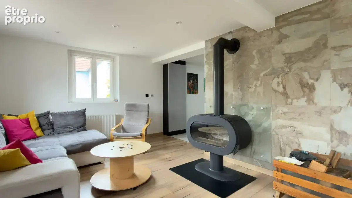 Sermersheim - Maison familiale de 186 m² entièrement rénovée, avec dépendance et jardin - photo 5
