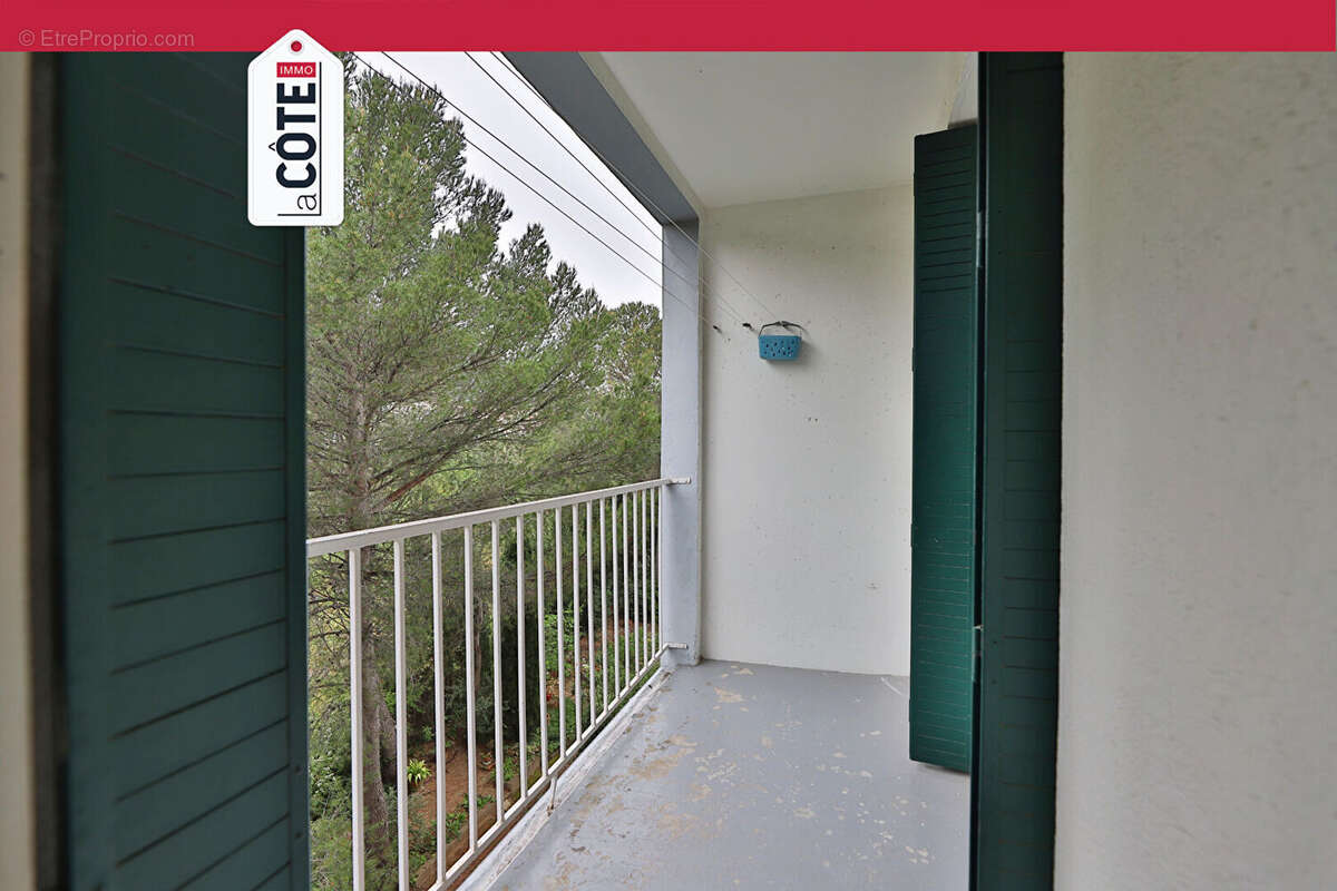 Appartement à CHATEAUNEUF-LES-MARTIGUES