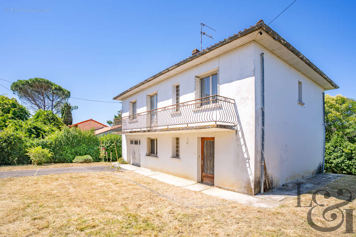 Maison traditionnelle des années 1970 à vendre à Villeneuve-sur-Lot - photo 2