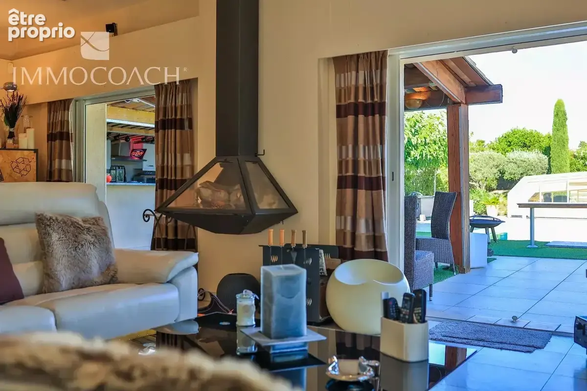 Charmante  villa conviviale  T4  de plain-pied avec piscine et jardin  à Saint Tropez - photo 11