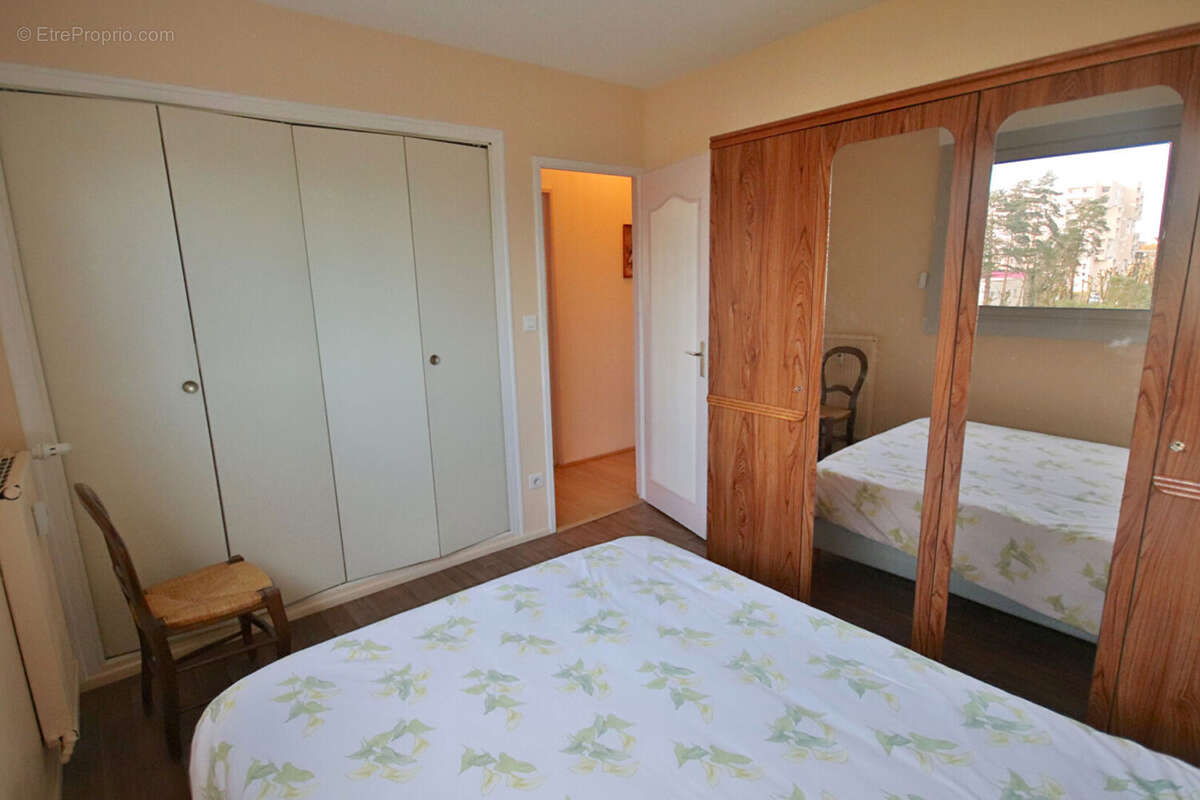 Appartement à MOULINS