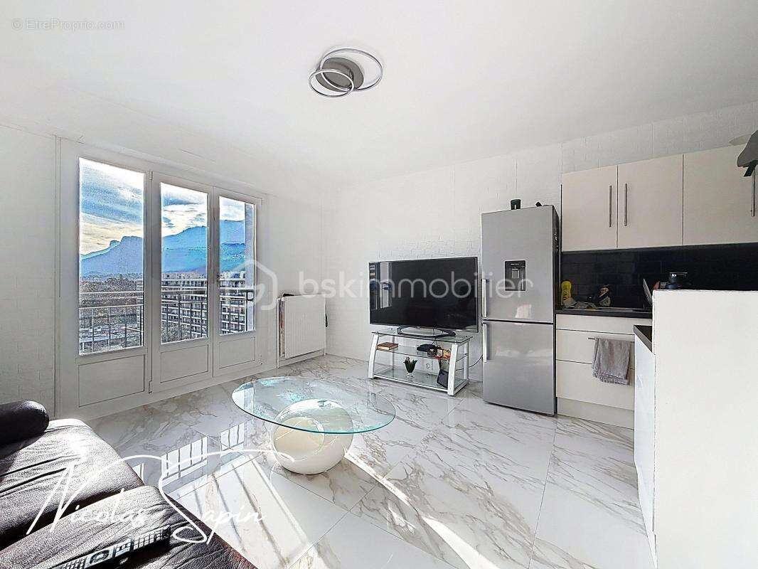 Appartement à ECHIROLLES