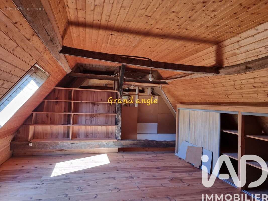 Photo 8 - Maison à LA POUEZE