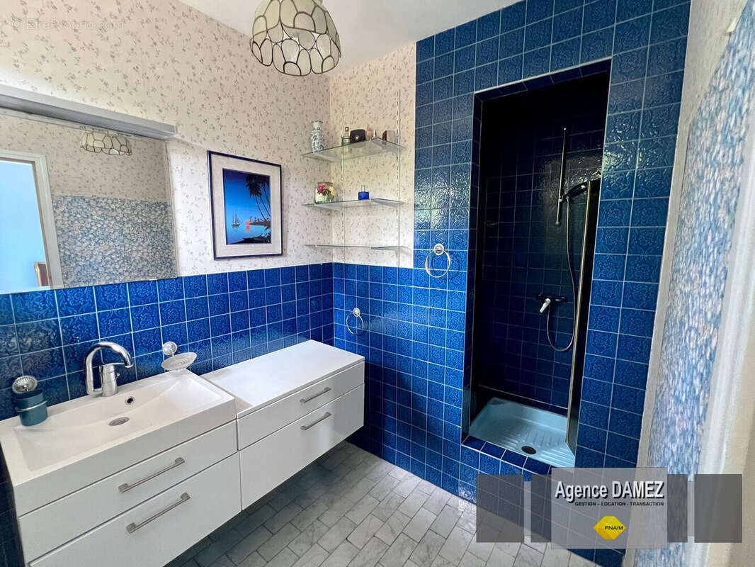 DOURDAN 3 km - SAINTE-MESME - Maison traditionnelle 8 pièces - 161 m² habitables - Terrain clos de 872 m² - photo 6