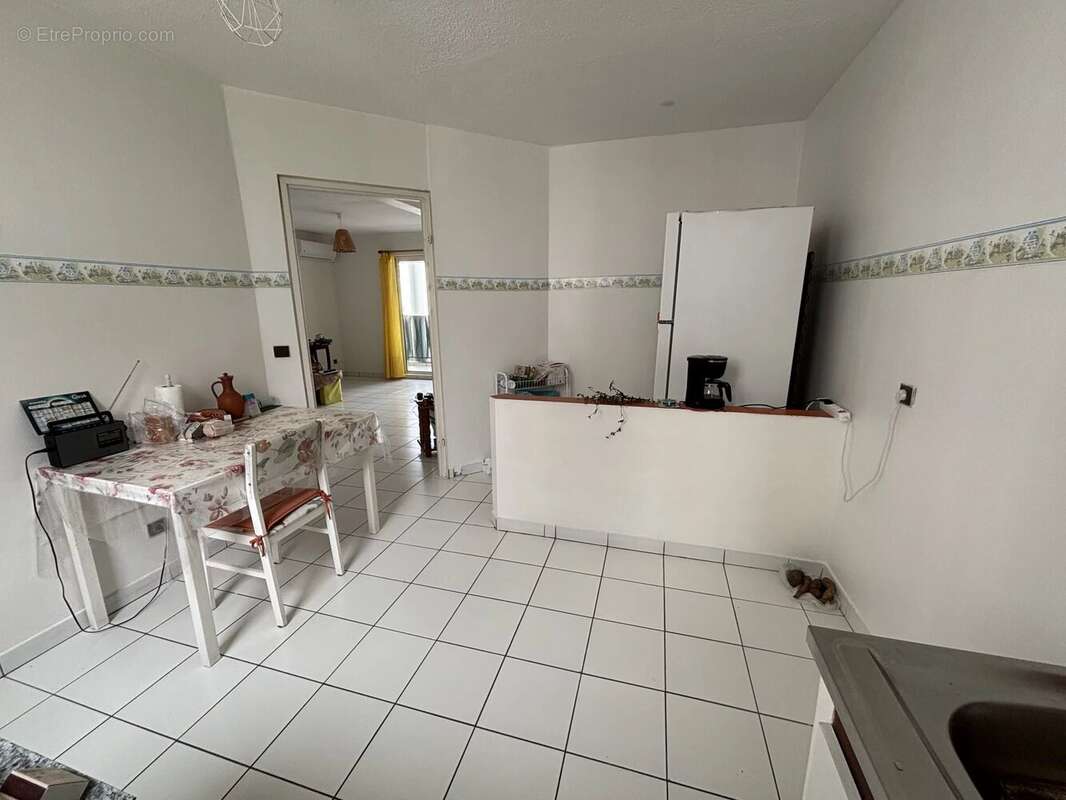 Appartement à SAINTE-LUCE