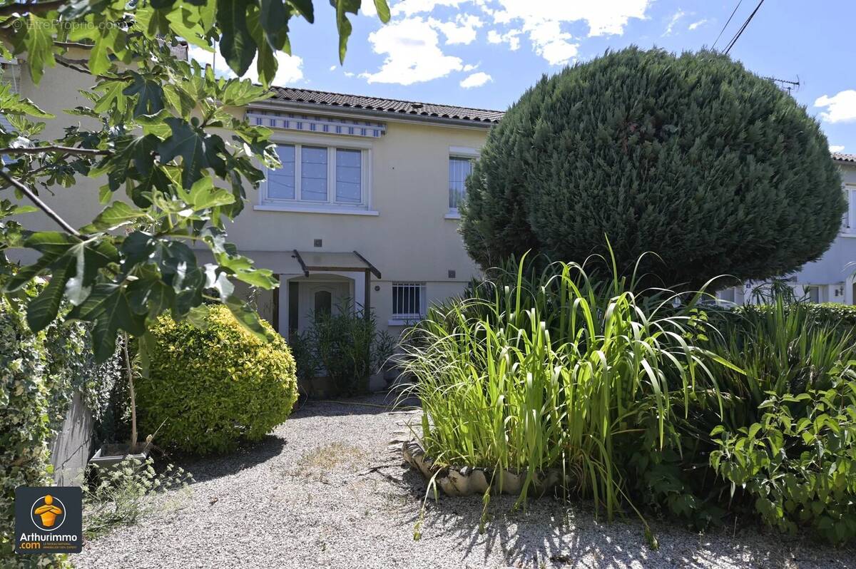 Maison de ville à Niort - photo 2