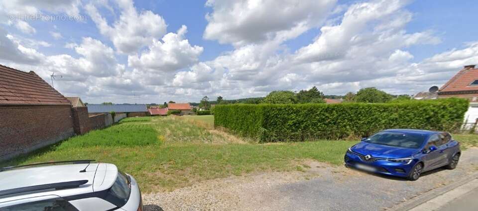 Terrain à FONTAINE-NOTRE-DAME