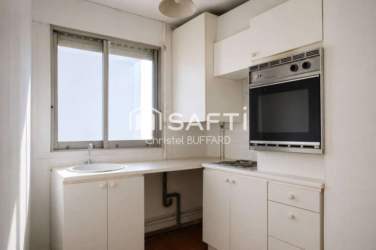 Photo 8 - Appartement à MARSEILLE-5E