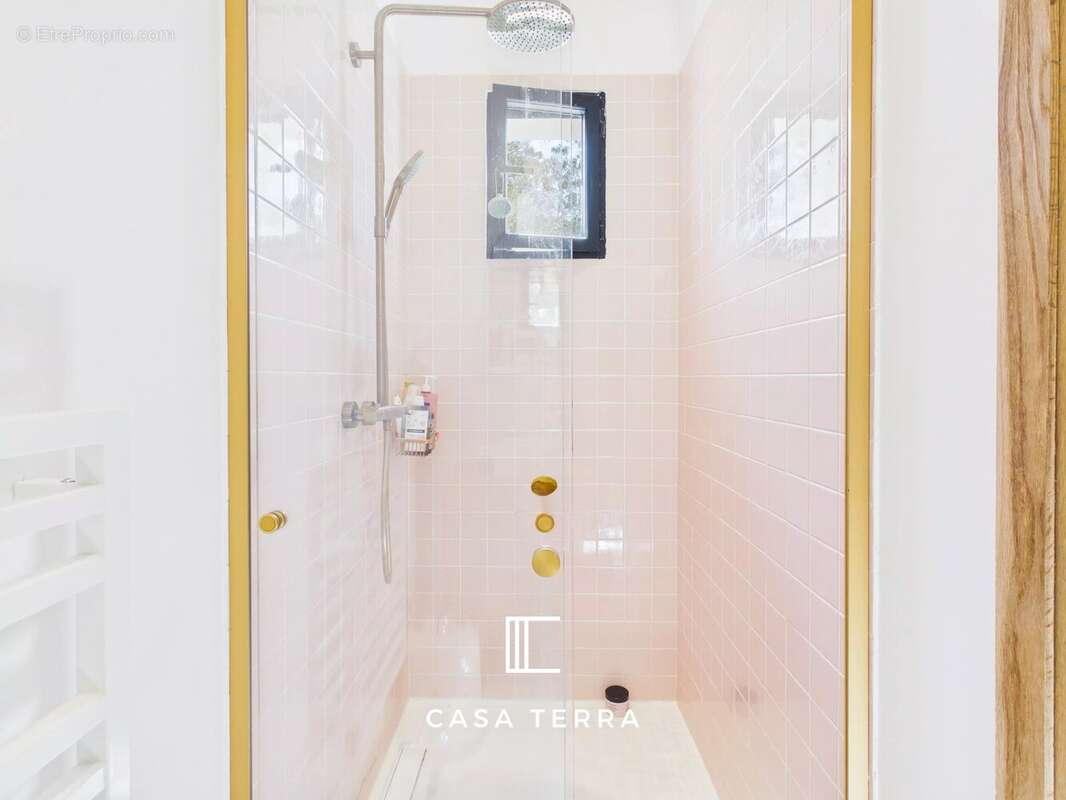 Maison à PORTO-VECCHIO