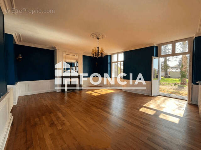 Maison à BALLAN-MIRE