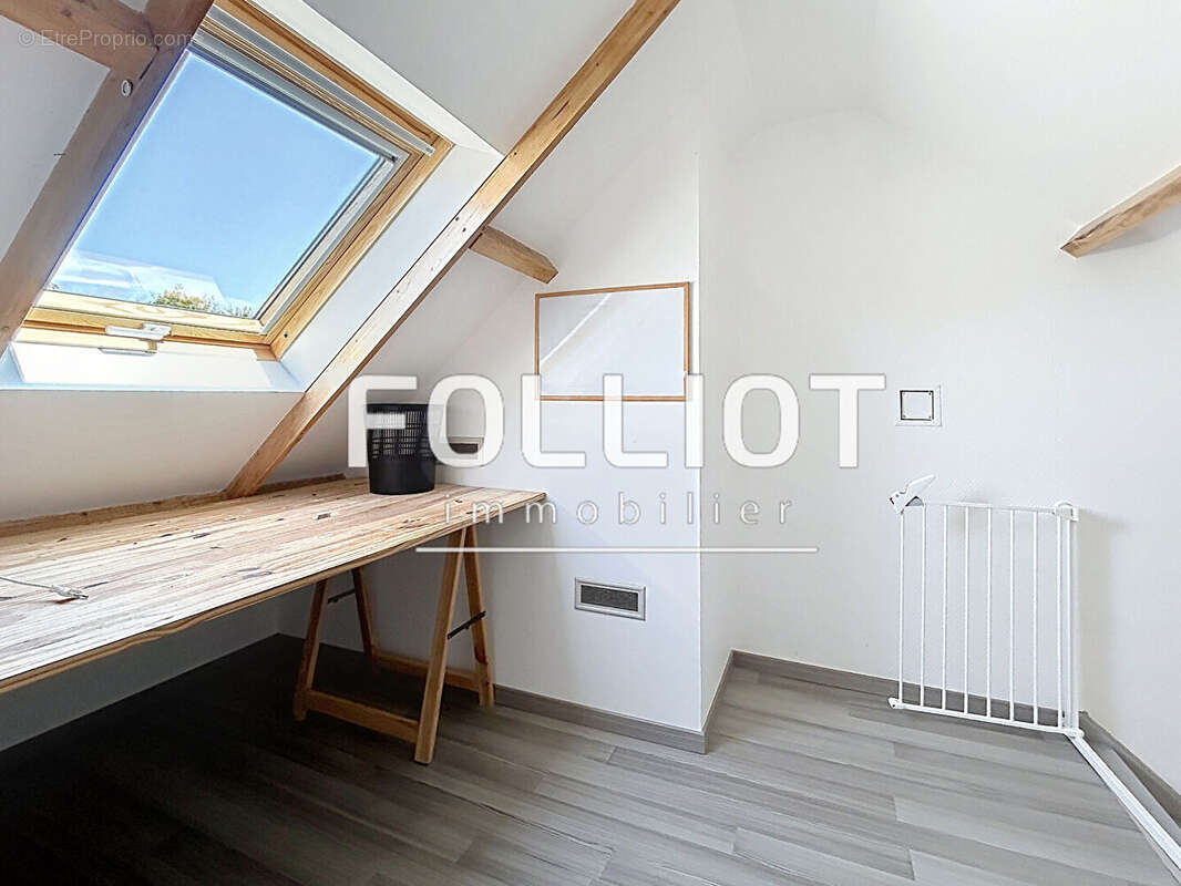 Maison 6 pièces à vendre à Coudeville sur Mer 50290 - photo 14
