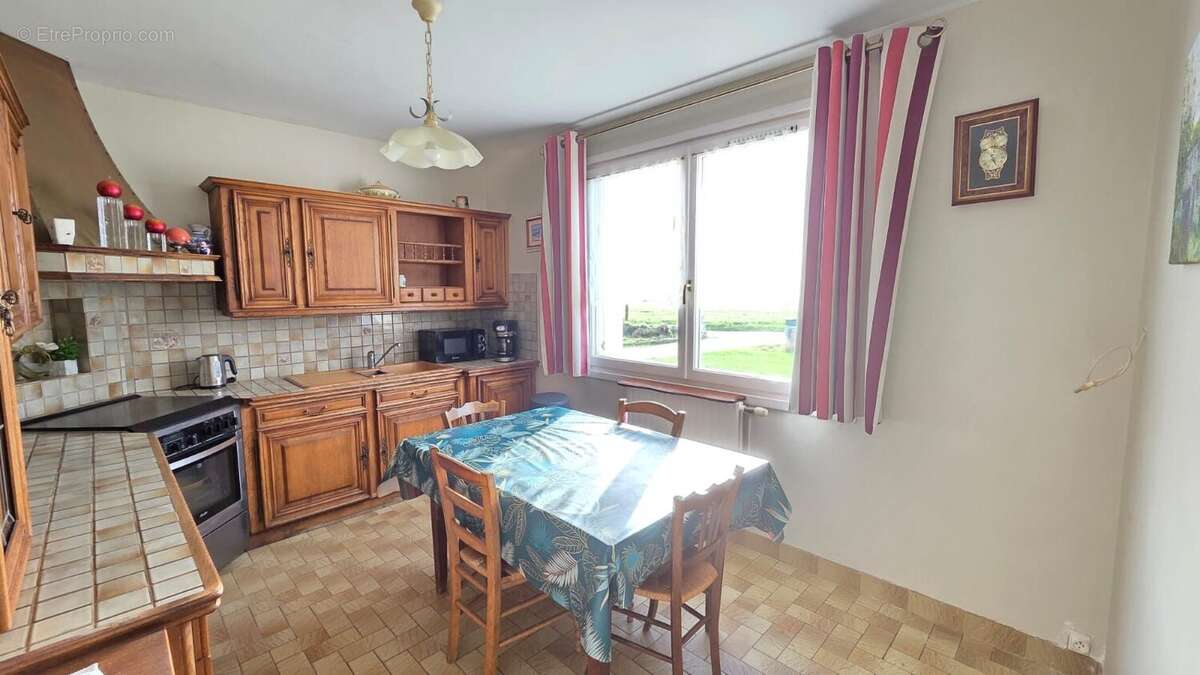 Maison à SAINT-POL-DE-LEON