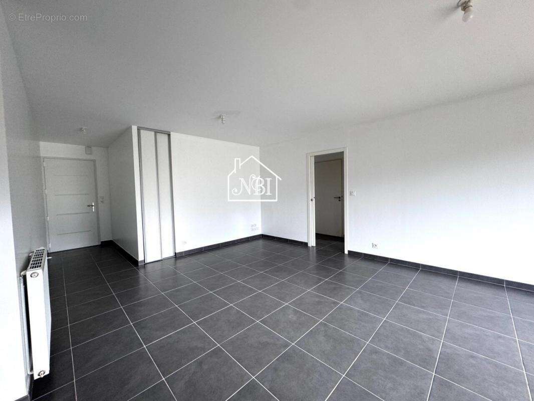 Maison à BONCHAMP-LES-LAVAL