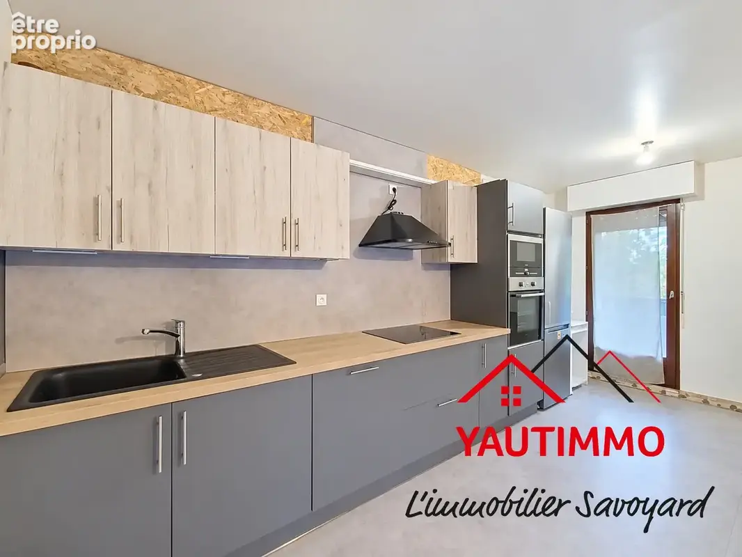 Annemasse   un t3 lumineux, de beaux volumes et deux espaces extérieurs !69 m2 habitables  pièce de vie de 35 - photo 4