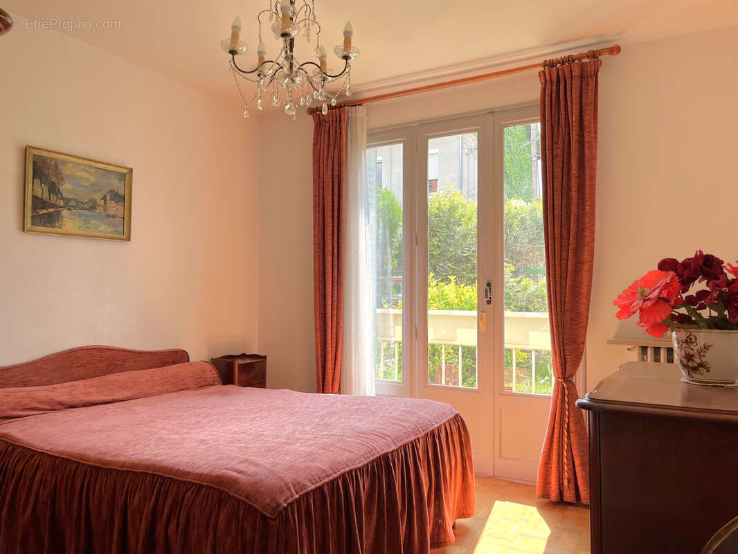 Appartement à LYON-8E