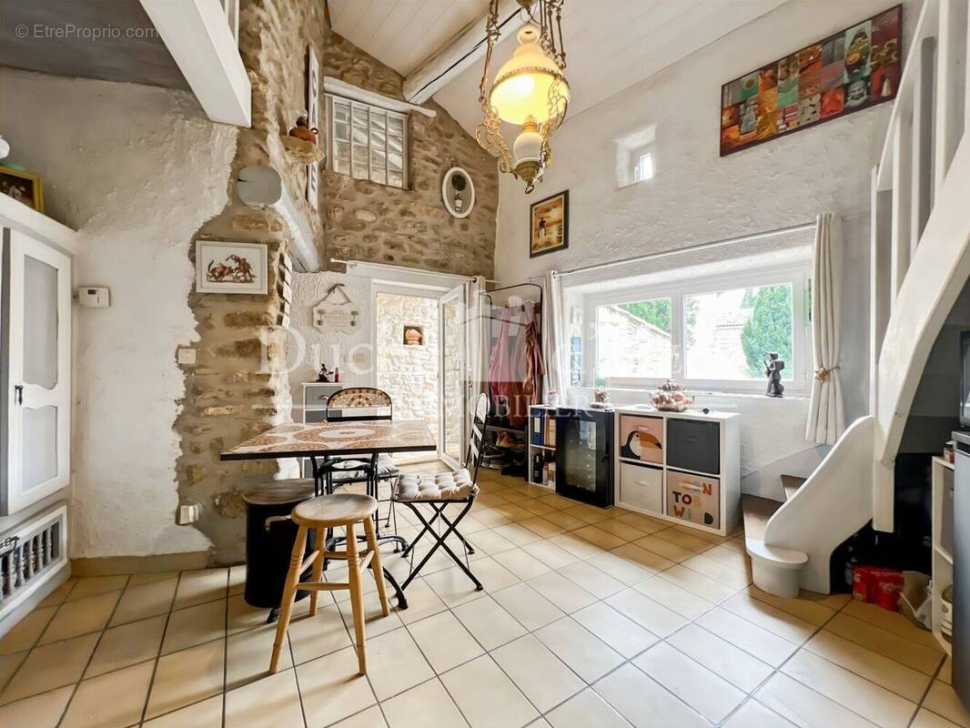 Photo 1 - Maison à UZES