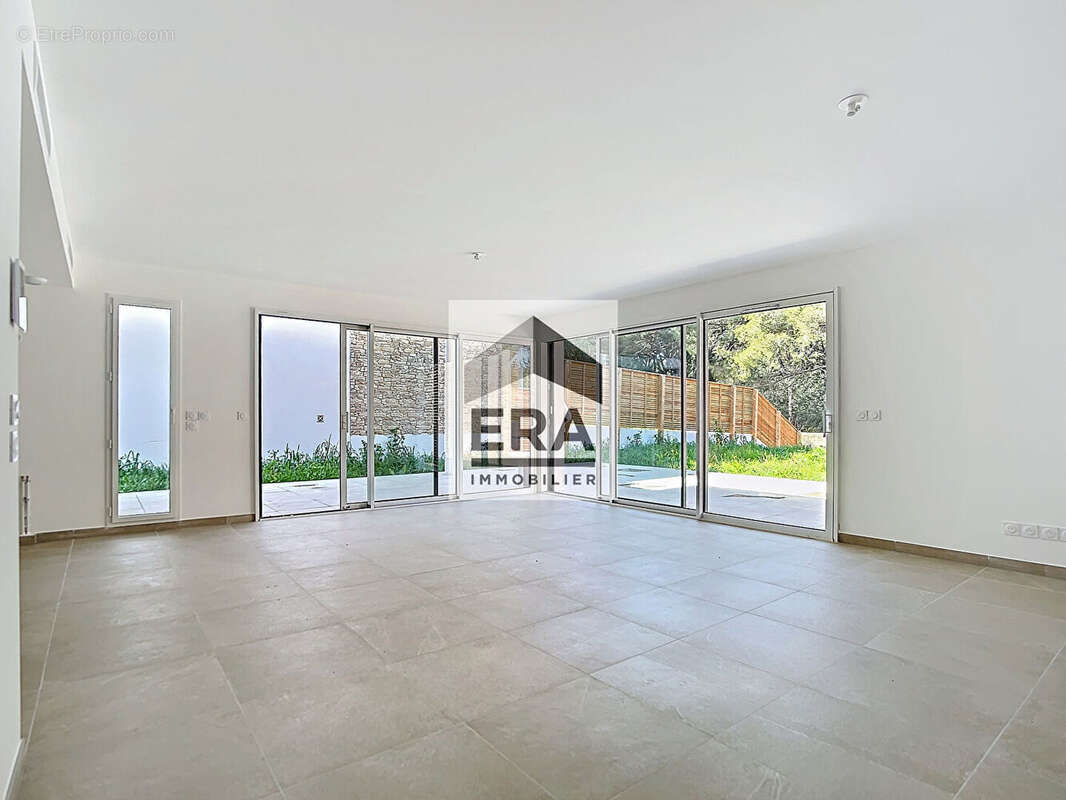 Maison à MARSEILLE-9E