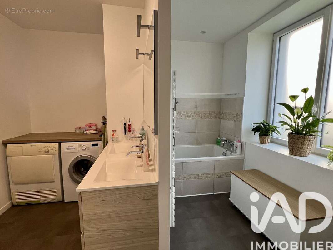 Photo 9 - Maison à POULDREUZIC