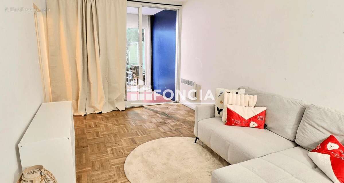 Appartement à LYON-5E