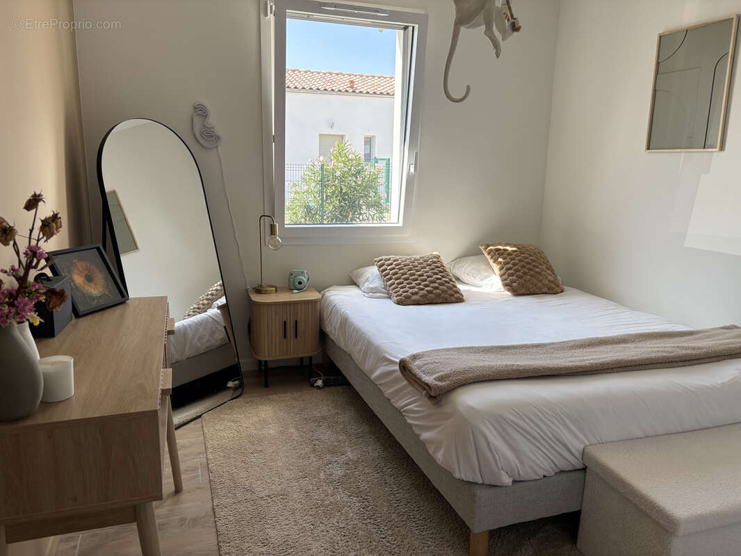 Maison à MORNAC-SUR-SEUDRE