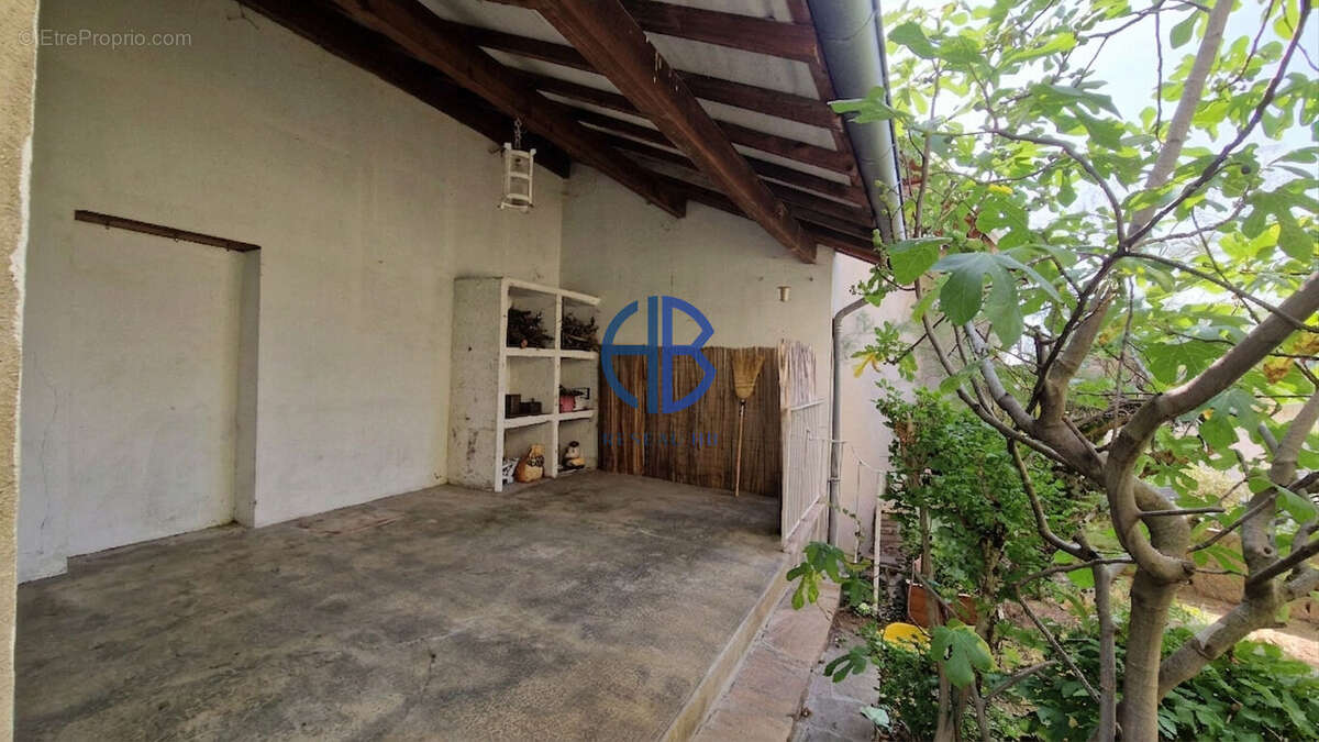Grande maison de ville avec garage à Trept - photo 16