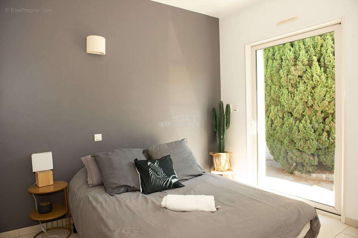 Propriété d'exception de 252m² sur une parcelle de 1650m² - photo 15