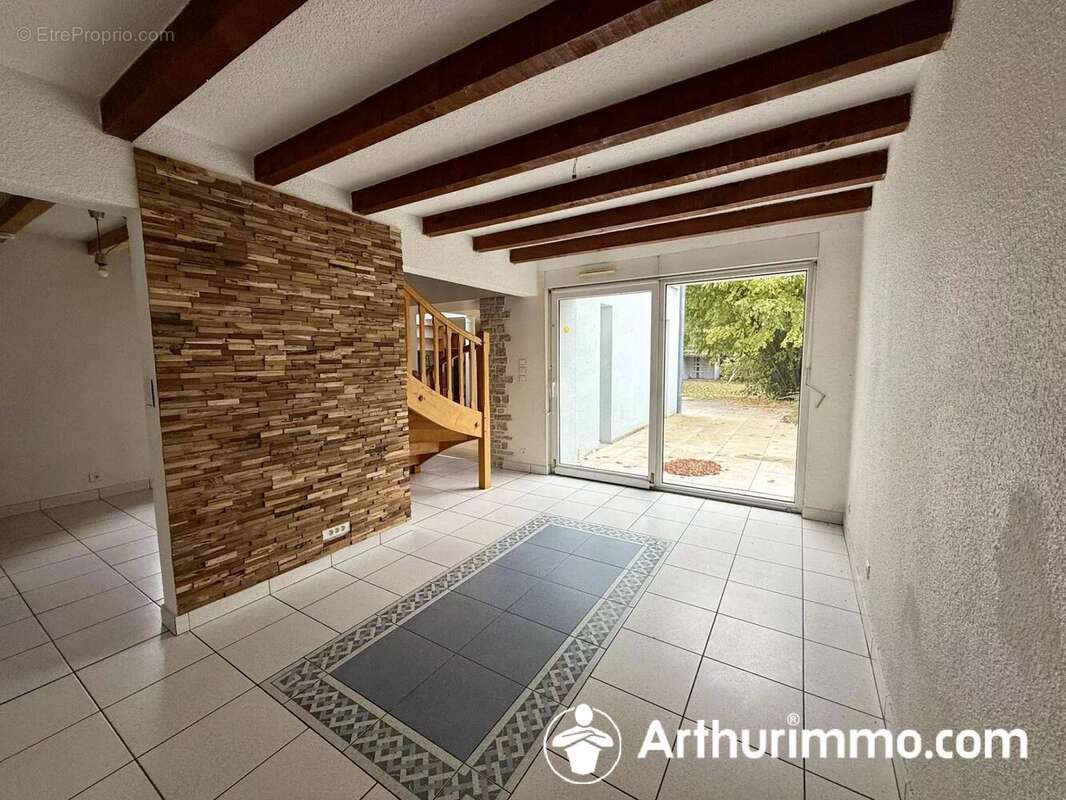 Maison à SELONCOURT