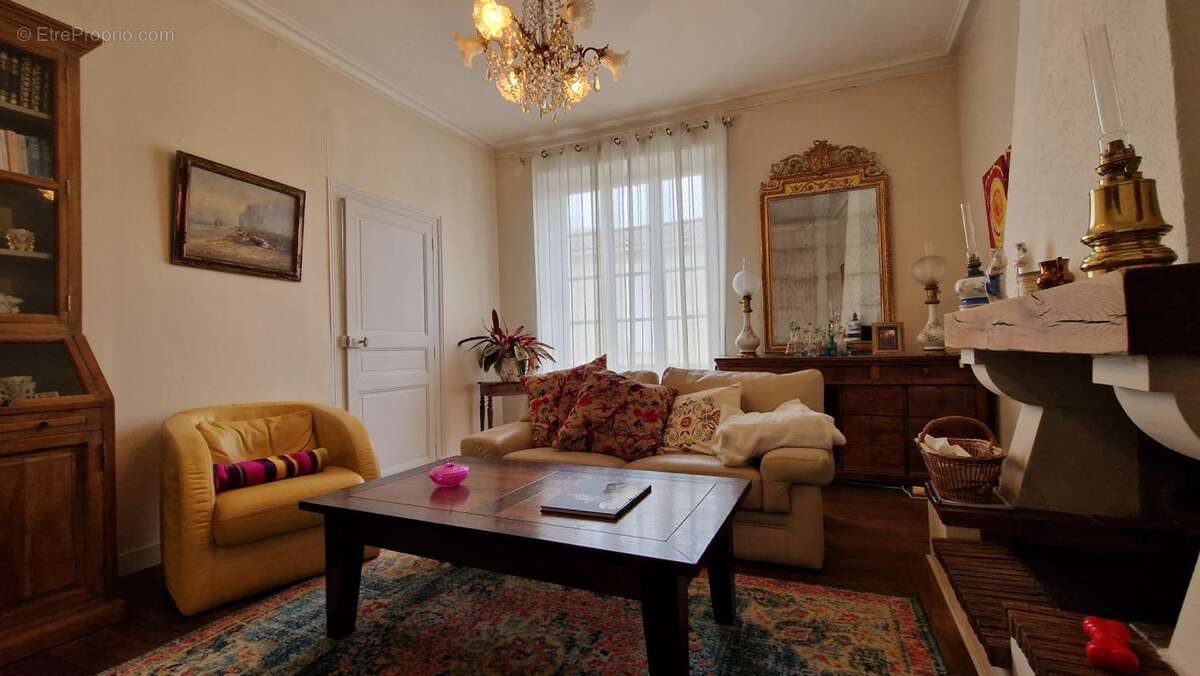 Maison à LE LOROUX-BOTTEREAU