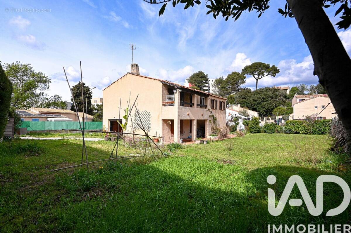 Photo 1 - Maison à LA PENNE-SUR-HUVEAUNE