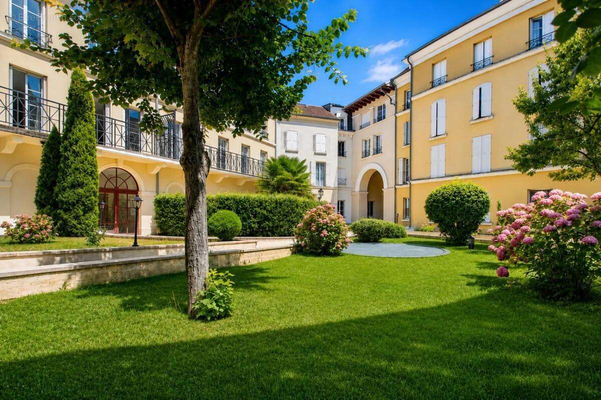 Appartement à SERRIS