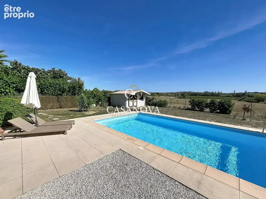 Proche BEZIERS, villa de plain-pied avec piscine, beaux extérieurs et vue panoramqiue - photo 9