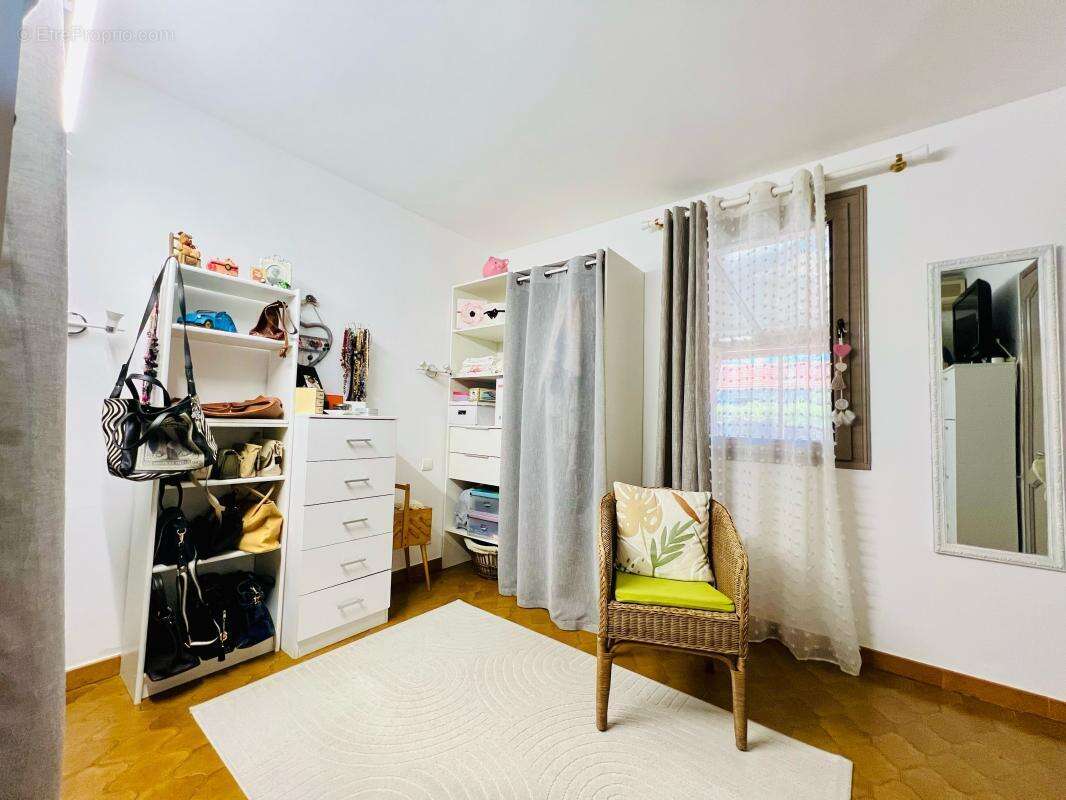 Maison à SIX-FOURS-LES-PLAGES