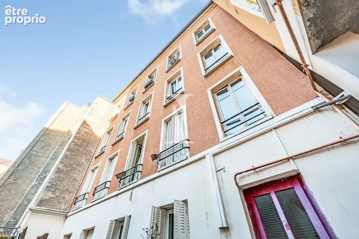 Appartement à PARIS-20E