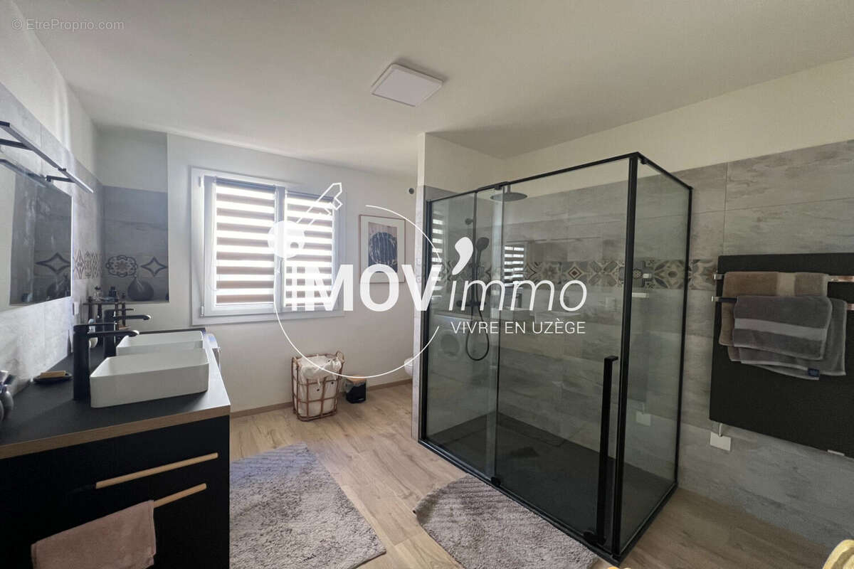 Maison à SAINT-QUENTIN-LA-POTERIE