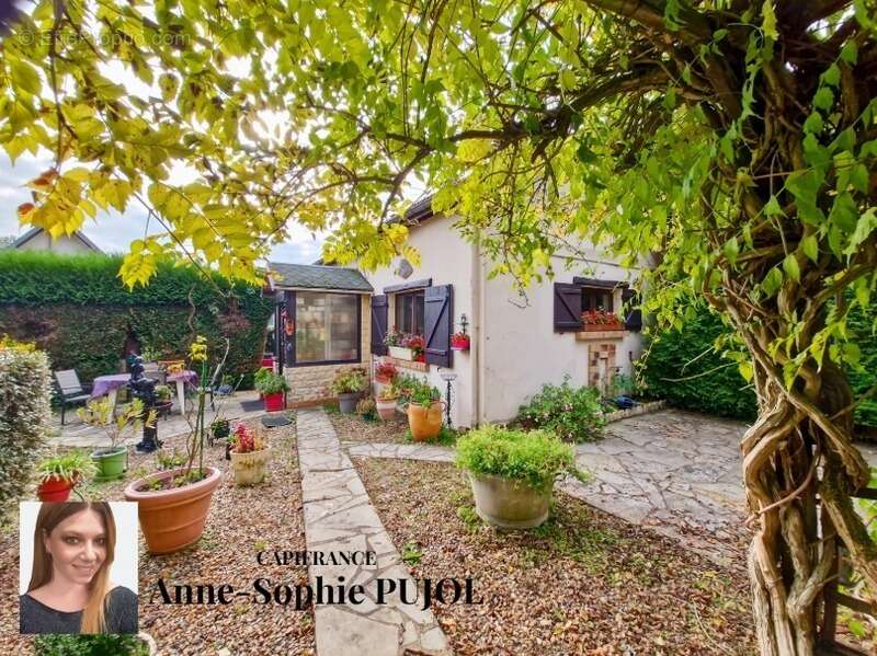 Maison à SAINTE-GENEVIEVE