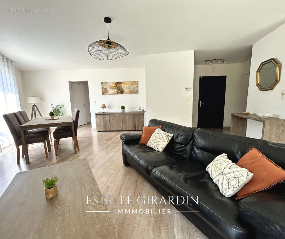 Appartement T4 lumineux avec balcon - Carquefou - photo 2
