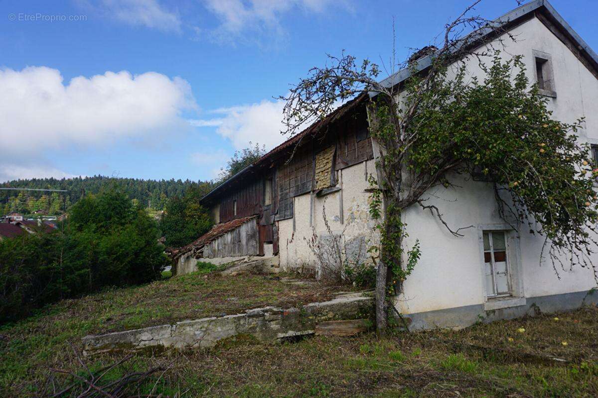 Maison à THIEBOUHANS