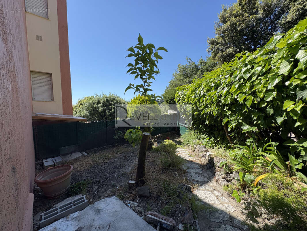 Appartement à VILLENEUVE-LOUBET