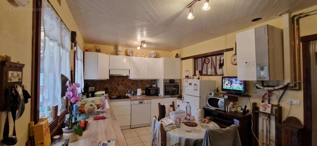 Maison de pays  a saisir - photo 5