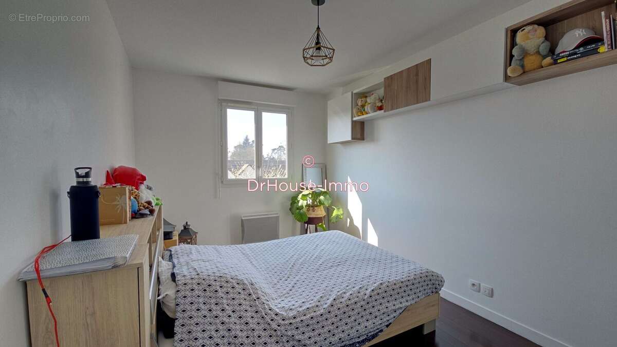 Appartement à EMERAINVILLE