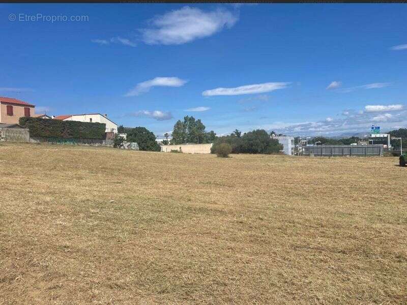 Terrain à PERPIGNAN