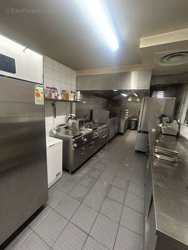 Commerce à MONTIGNY-LES-CORMEILLES