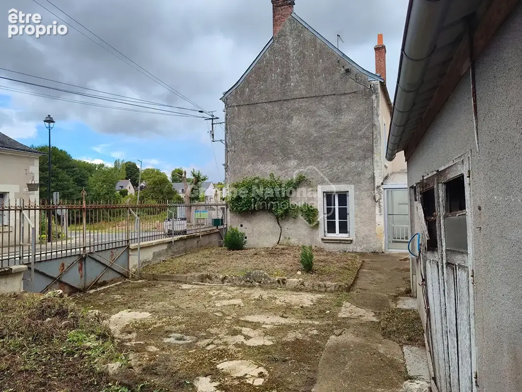 Maison de bourg authentique à Villaines-les-Rochers - 145 000 - photo 17