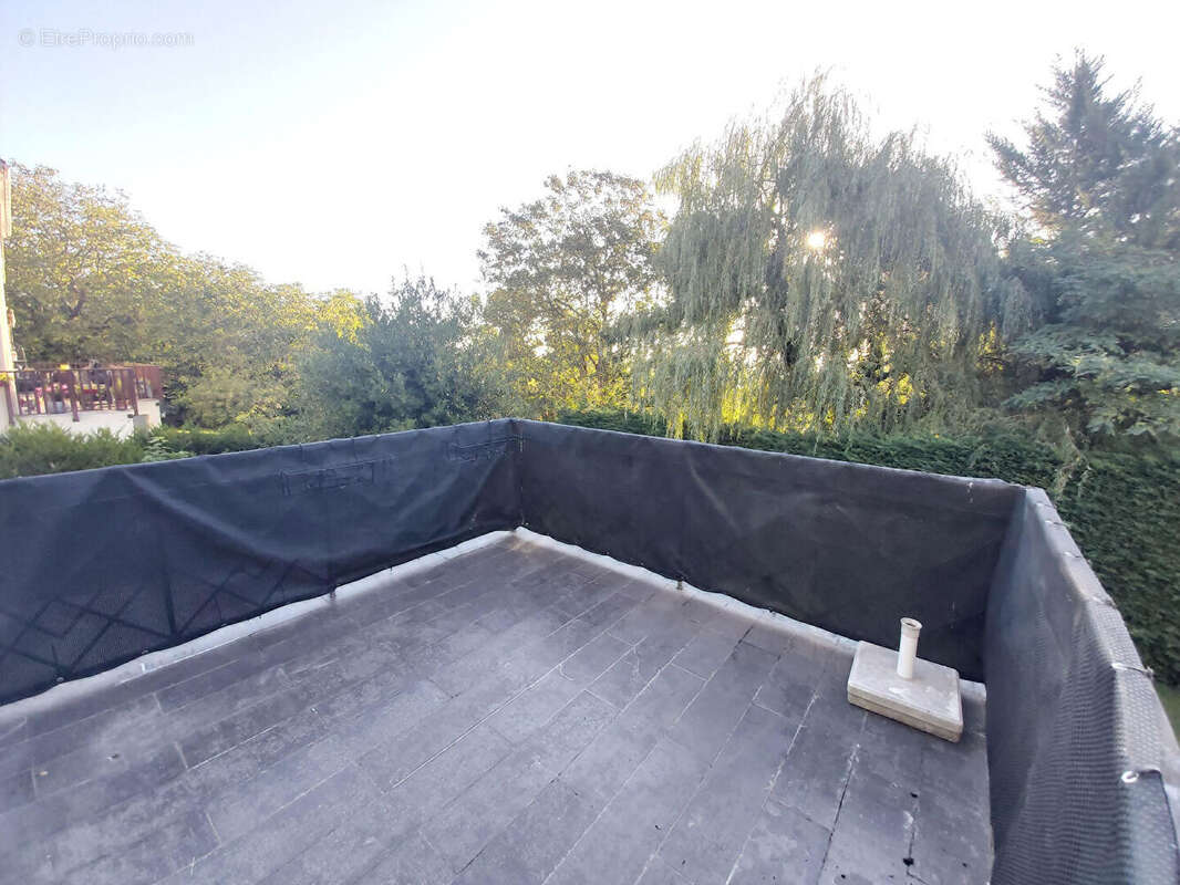 Maison à NEUILLY-PLAISANCE