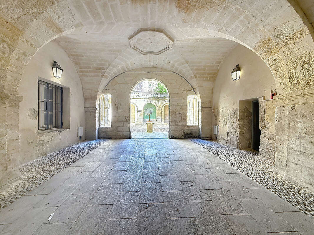 Appartement à BEAUCAIRE